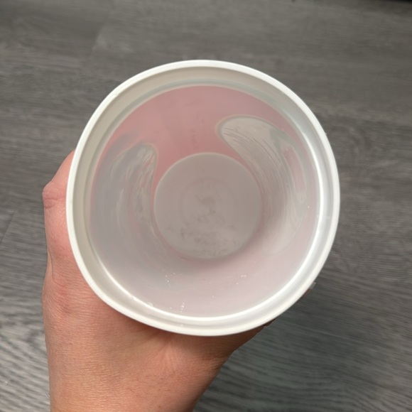 1992 Collector Edition Coca-Cola Plastic Cup - Picture 5 of 5